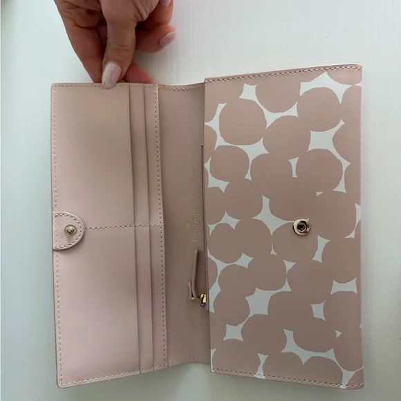 Kate Spade Blush and White Patterned Wallet - Picture 3 of 4